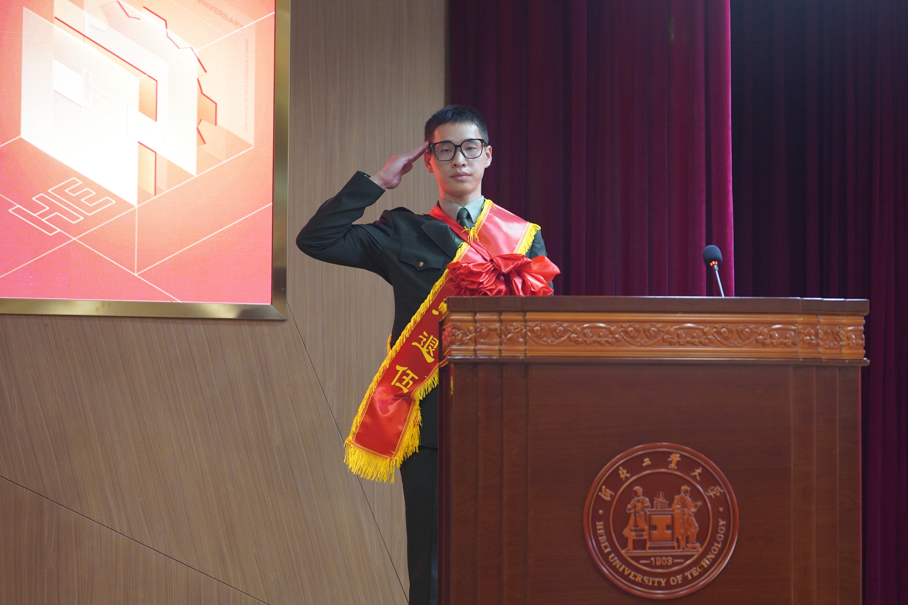 6-齐开拓发言.JPG